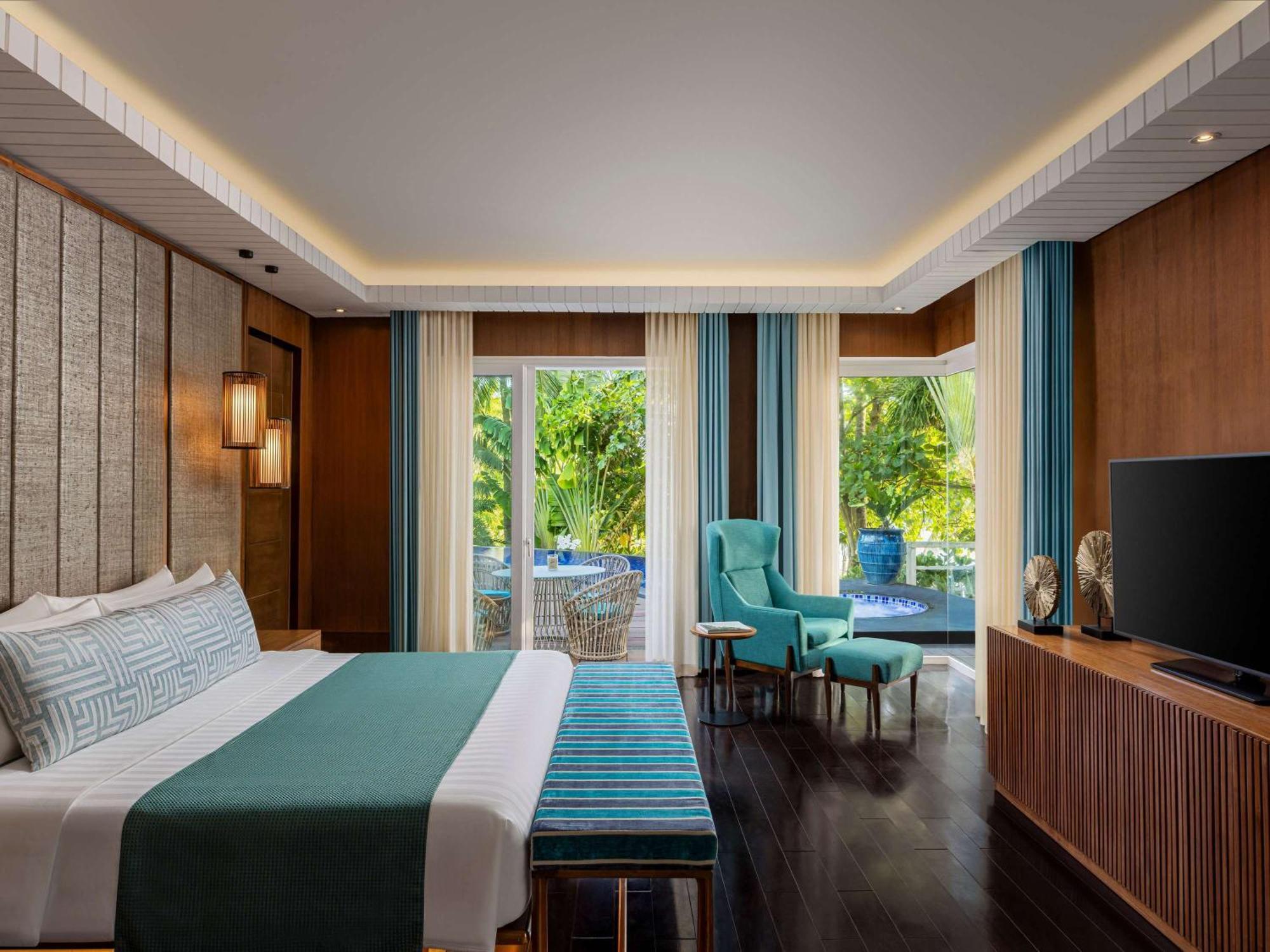 Movenpick Resort & Spa Boracay Yapak Exterior photo Deluxe Room
