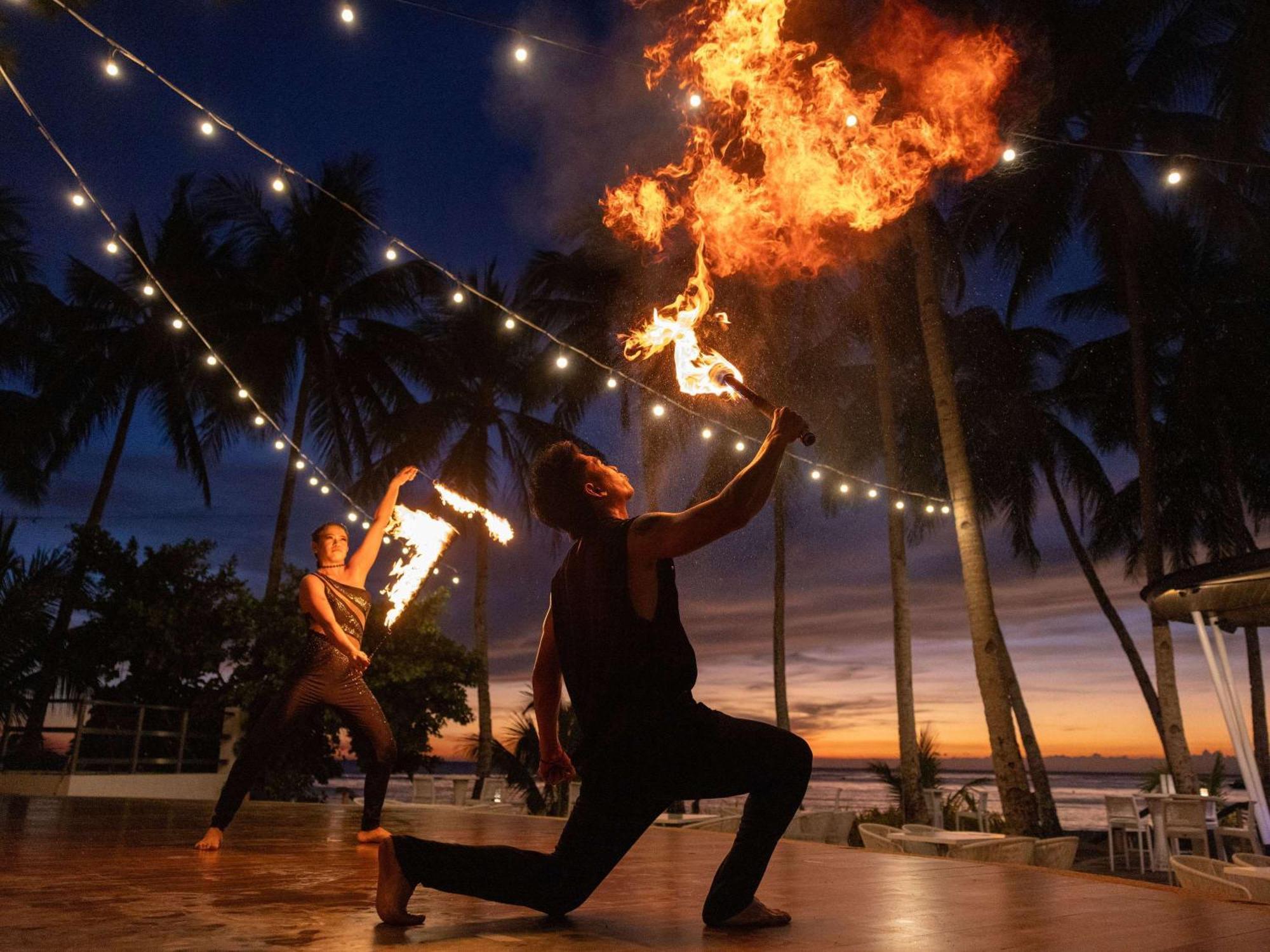 Movenpick Resort & Spa Boracay Yapak Exterior photo Luau at the Royal Hawaiian Hotel